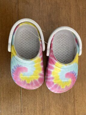 Lightup Stride Rite Kids Tie-Dye Clogs With Backstrap Size 4 Lightweight EVA Sol